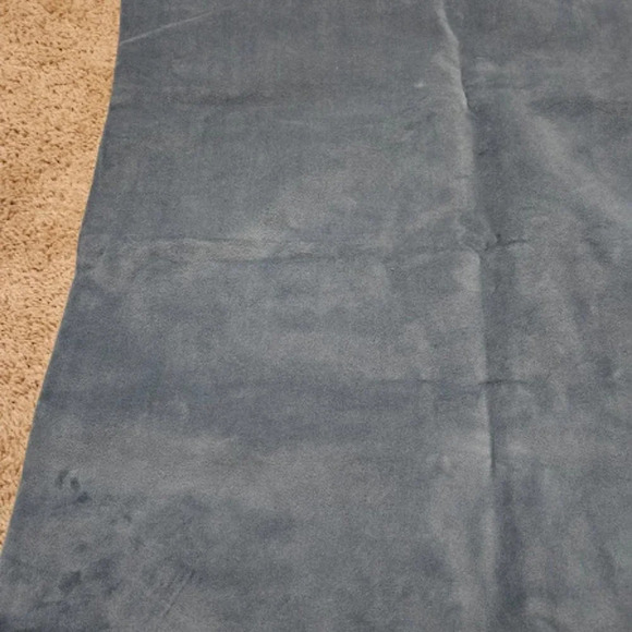 Blue Velvet 25" x 25" Square Invisible Zipper Double Sided Pillow Cover - Picture 4 of 4